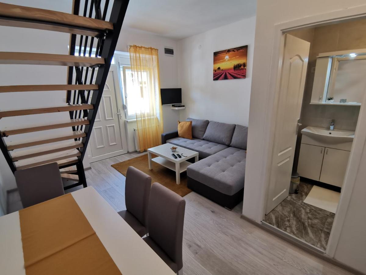 Ris Central Apartments Novi Sad Exterior photo